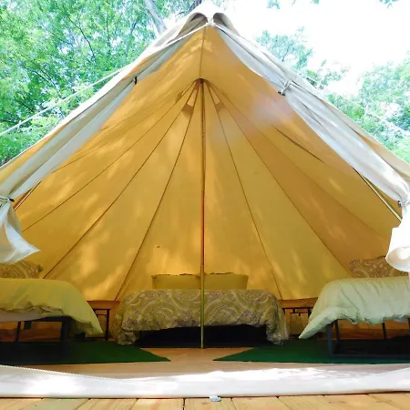 Glampin' In Style-Broken Bow Hotel